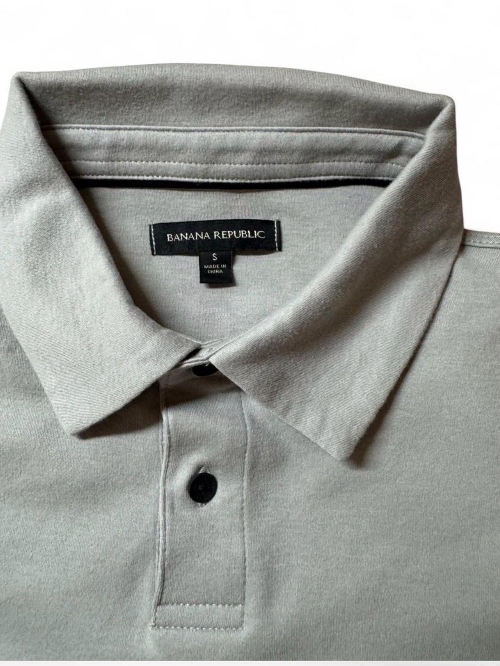Banana Republic Men’s Gray Polo Shirt long sleeve